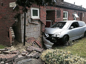 Supporting image for story: Lucky escape after car hits Telford house