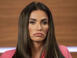 Supporting image for story: Judge issues arrest warrant for Katie Price after she fails to attend court