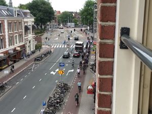 Supporting image for story: Can you spot what’s missing from this time lapse of an Amsterdam rush hour?