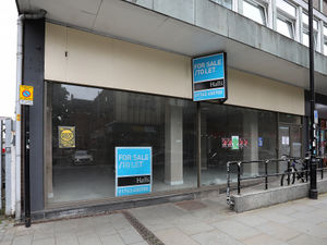 Supporting image for story: Plan to turn former Waitrose in Shrewsbury town centre into car showroom gets early backing