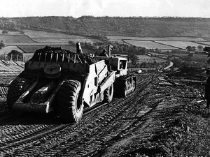 Supporting image for story: Pictures from the past - August 28