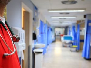 Supporting image for story: Physician associates ‘should be banned from seeing patients without review’