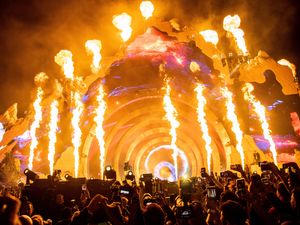 Supporting image for story: Eight dead after crowd surge at Astroworld Festival in Texas