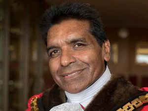 Supporting image for story: New Mayor sworn in 