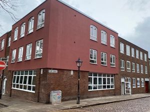 Supporting image for story: People still sleeping rough – despite provisions