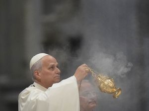 Supporting image for story: Pope begins 2026 with plea for peace in countries ‘bloodied by conflict’