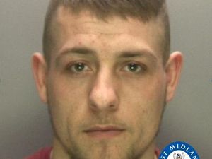 Supporting image for story: Appeal to trace suspected Bloxwich burglar