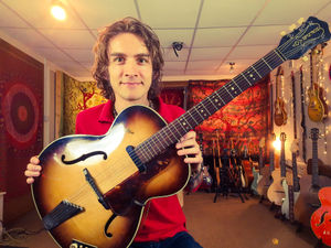 Supporting image for story: Jazz and blues guitarist Remi Harris heading to Lichfield