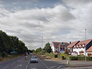 Supporting image for story: Calls for new Newport A41 crossing as council promises to investigate