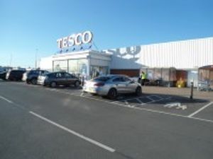 Supporting image for story: Police officers attacked with bricks after responding to Black Country cashpoint theft 