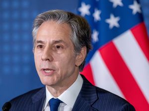 Supporting image for story: US assures nervous Baltics of Nato protection against Russia