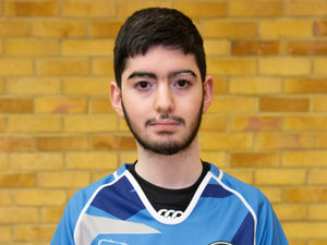 Supporting image for story: Yasaar Khan's Twickenham thrill