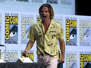 Supporting image for story: Chris Pine leads team of fantasy thieves in new Dungeons And Dragons trailer