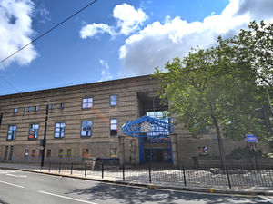 Supporting image for story: Man denies he was car driver in violent cannabis farm raid conspiracy