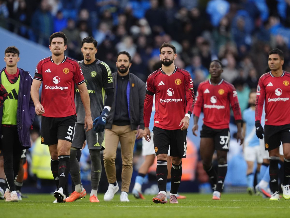 Bruno Fernandes and Noussair Mazraoui accept Man Utd display &lsquo;not good enough&rsquo;