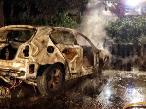 Supporting image for story: Firefighters tackle Telford car blaze