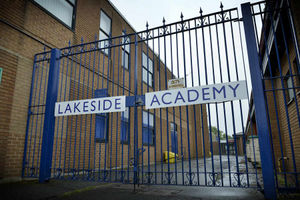 Supporting image for story: Telford academy 'not effective' in ending special measures