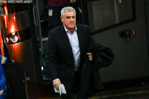 Steve Bruce retains Keith Wyness's and Aston Villa's support.