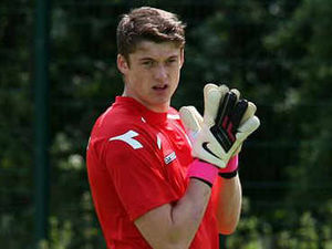 Supporting image for story: Walsall's Liam Roberts switches loan sides