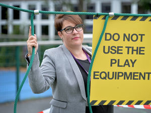 Supporting image for story: Headteacher at Wolverhampton school where children are self-isolating slams Government policy