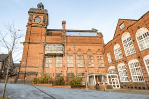 Leek College