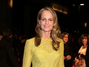 Supporting image for story: Helen Hunt to star in Old Vic production about virus outbreak