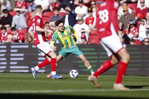 EDITORIAL USE ONLY. No use with unauthorized audio, video, data, fixture lists, club/league logos or 'live' services. Online in-match use limited to 120 images, no video emulation. No use in betting, games or single club/league/player publications