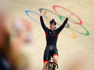 Supporting image for story: ‘It’s like a dream’ – Emma Finucane on her hat-trick of Paris medals