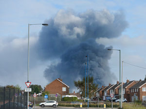 Supporting image for story: Black Country recycling plant in massive fire