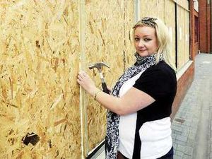 Supporting image for story: English Defence League's Telford march is banned