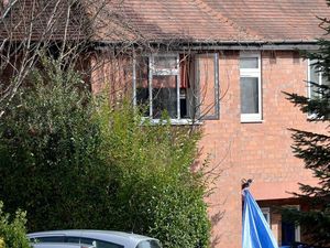 Supporting image for story: Jury shown shotgun allegedly used to murder 'Gummy Twin' John Jones