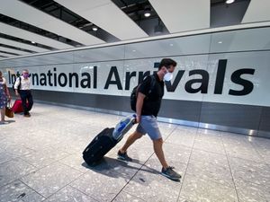 Supporting image for story: MPs demand ‘greater degree of certainty’ on resumption of foreign holidays