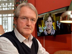 Supporting image for story: Owen Paterson quits consultancy work as potential candidates pledge to avoid second jobs