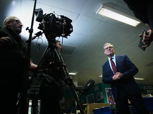 Supporting image for story: Labour does not plan to rejoin EU, Starmer says, after claim Brexit at risk