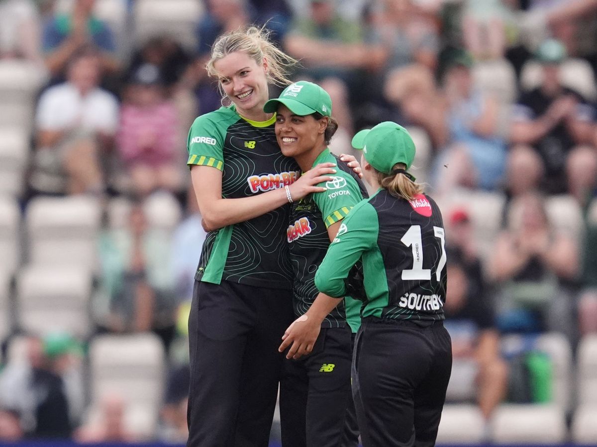 Lauren Bell stars as Southern Brave make history with victory over Welsh Fire