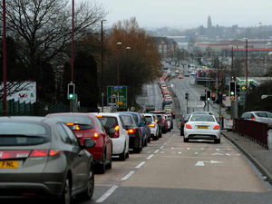 Supporting image for story: Boxing Day sales rush: Mayhem on roads and at shops as traders reveal record numbers
