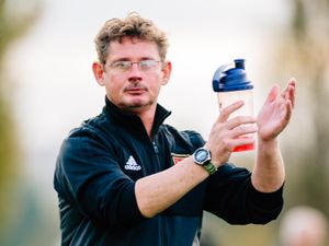 Supporting image for story: Bradford Park Avenue 1 Stourbridge 1 - Report