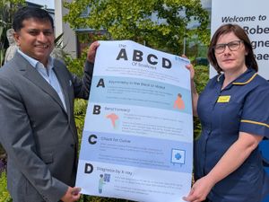 Supporting image for story: Consultant launches simple new tool to aid early detection of scoliosis