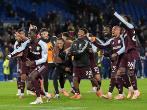 Supporting image for story: Brighton 3 Aston Villa 4: Unai Emery's men fight back to win thriller