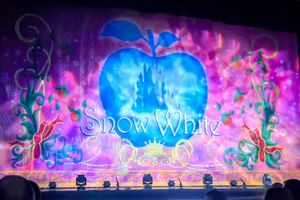 Snow White at bhillcivic.co.uk 