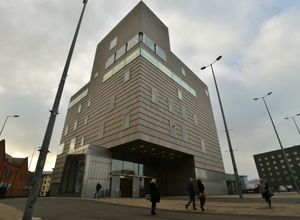 Supporting image for story