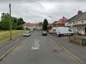 Supporting image for story: Man seriously injured in Wolverhampton shooting