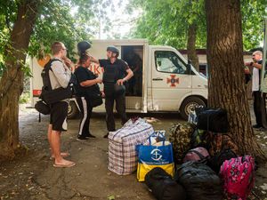 Supporting image for story: Moscow comes under one of largest Ukrainian drone attacks but destroys them all