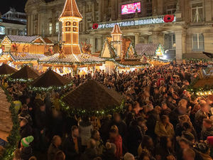 Supporting image for story: Birmingham's German Christmas market to remain open on Christmas Eve