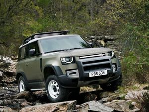 Supporting image for story: JLR sales recover at end of 2020