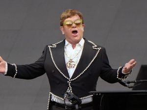 Supporting image for story: Sir Elton John shares LA throwback photo ahead of final three US tour dates