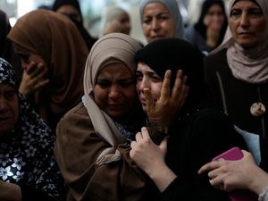 Supporting image for story: Nine killed in Israeli raids across occupied West Bank