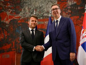 Supporting image for story: Serbia announces deal to buy 12 French warplanes in shift away from Russia