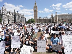 Supporting image for story: Total number of Palestine Action support arrests rises to 522