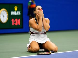 Supporting image for story: Aryna Sabalenka sees off Amanda Anisimova to retain US Open title